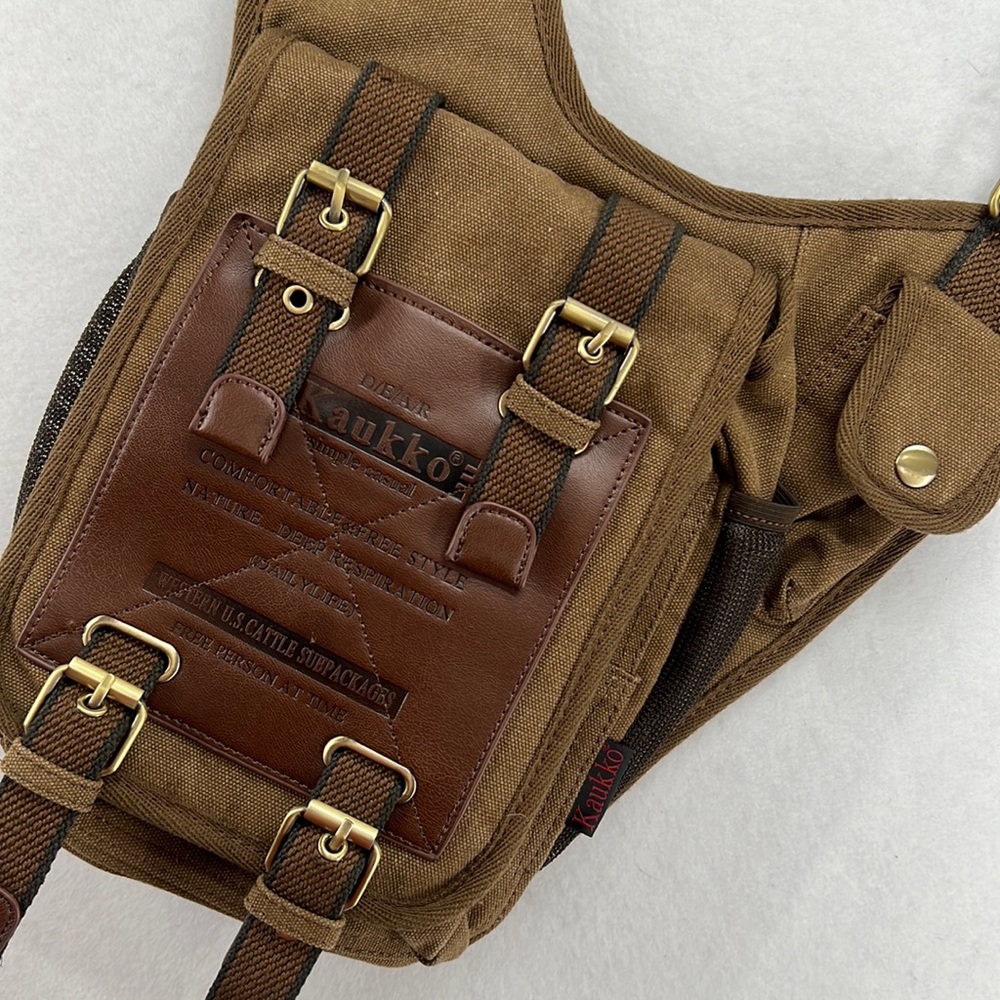 Kaukko Canvas Messenger Sling Bag